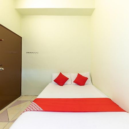 Super Oyo 432 My 7Days Inn Johor Bahru Bagian luar foto