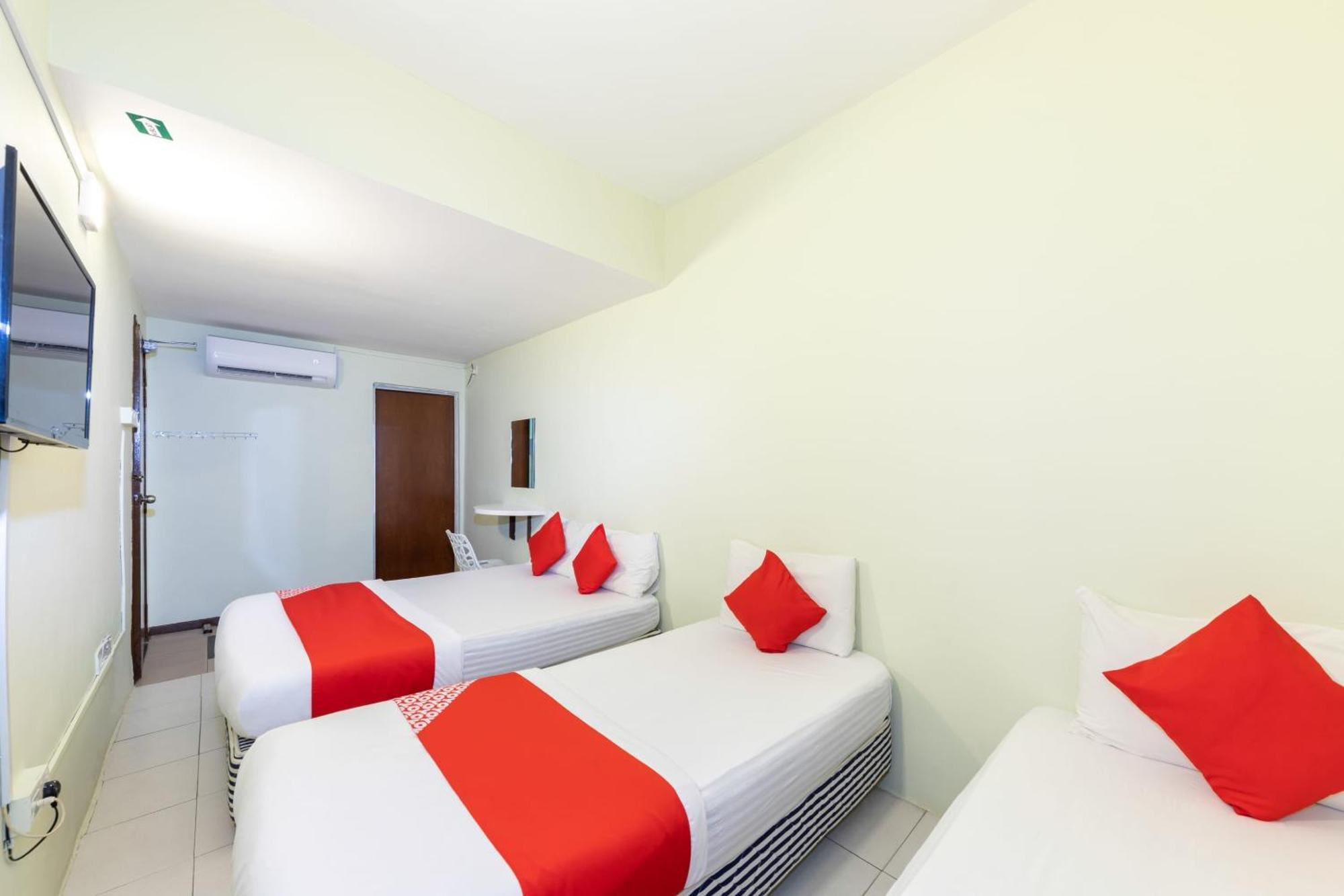 Super Oyo 432 My 7Days Inn Johor Bahru Bagian luar foto